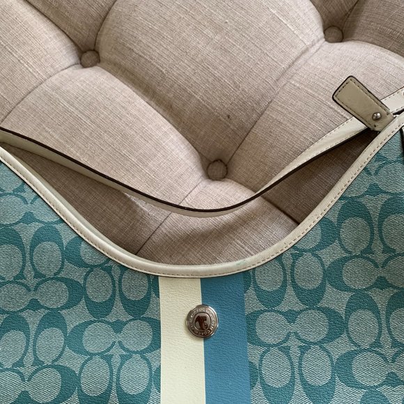 Coach Chelsea Signature Stripe - Picture 7 of 7